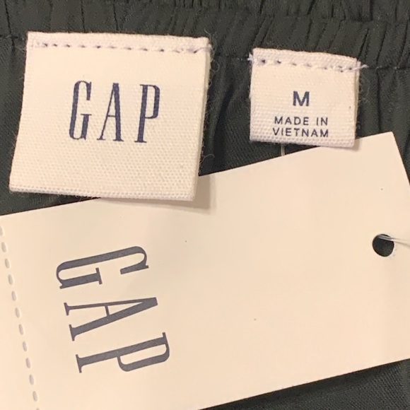 GAP Tie Front Ruffle‎ Top in Zen True Black - Picture 7 of 8